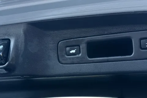 MC71OKR Honda HR-V 1.5 h i-MMD Advance Style CVT Euro 6 (s/s) 5dr Thumbnail #32