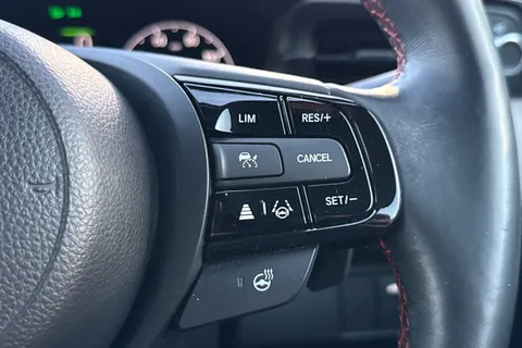 MC71OKR Honda HR-V 1.5 h i-MMD Advance Style CVT Euro 6 (s/s) 5dr Thumbnail #40