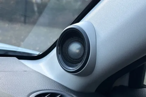 MC71OKR Honda HR-V 1.5 h i-MMD Advance Style CVT Euro 6 (s/s) 5dr Thumbnail #46