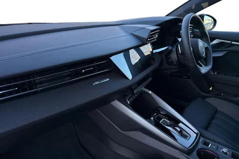 PN75FPL Audi A3 Black Edition 35 TFSI  150 PS S tronic Thumbnail #10