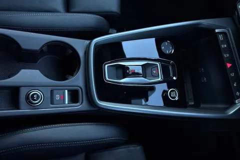 PN75FPL Audi A3 Black Edition 35 TFSI  150 PS S tronic Thumbnail #21