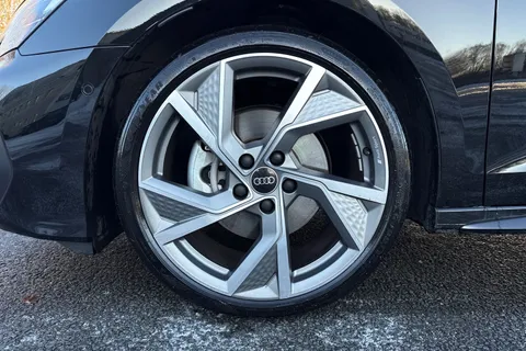 PN75FPL Audi A3 Black Edition 35 TFSI  150 PS S tronic Thumbnail #23