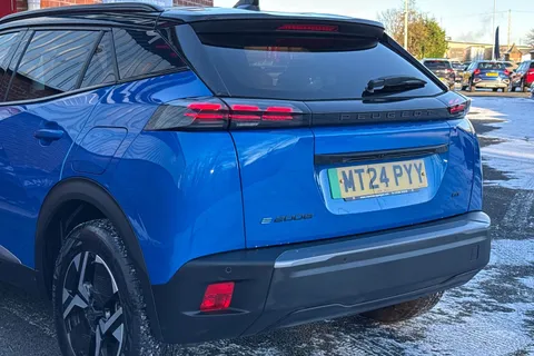 MT24PYY PEUGEOT e-2008 50kWh GT Auto 5dr (7kW Charger) Thumbnail #8