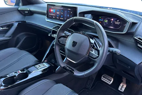 MT24PYY PEUGEOT e-2008 50kWh GT Auto 5dr (7kW Charger) Thumbnail #14