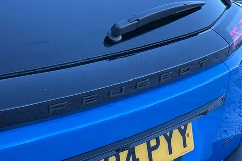 MT24PYY PEUGEOT e-2008 50kWh GT Auto 5dr (7kW Charger) Thumbnail #26