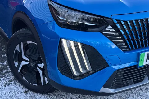 MT24PYY PEUGEOT e-2008 50kWh GT Auto 5dr (7kW Charger) Thumbnail #30