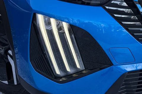 MT24PYY PEUGEOT e-2008 50kWh GT Auto 5dr (7kW Charger) Thumbnail #31