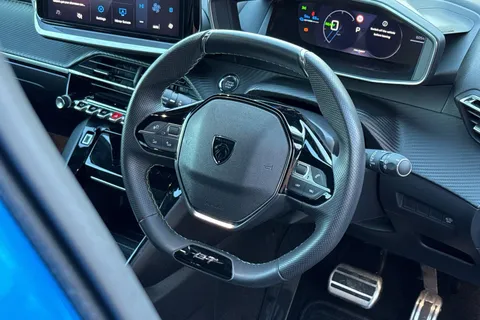 MT24PYY PEUGEOT e-2008 50kWh GT Auto 5dr (7kW Charger) Thumbnail #34