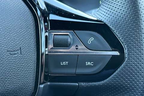 MT24PYY PEUGEOT e-2008 50kWh GT Auto 5dr (7kW Charger) Thumbnail #41