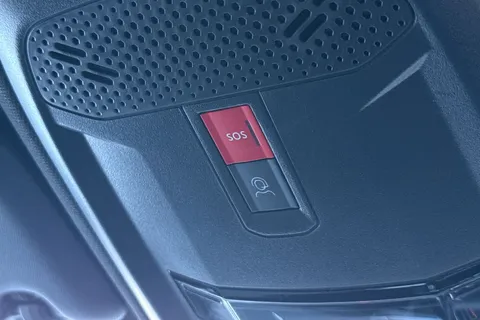 MT24PYY PEUGEOT e-2008 50kWh GT Auto 5dr (7kW Charger) Thumbnail #45