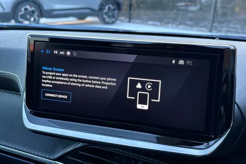 MT24PYY PEUGEOT e-2008 50kWh GT Auto 5dr (7kW Charger) Thumbnail #48