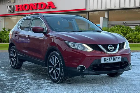 KE17KFP Nissan Qashqai 1.5 dCi Tekna [Non-Panoramic] 5dr Thumbnail #2