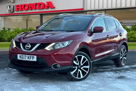 KE17KFP Nissan Qashqai 1.5 dCi Tekna [Non-Panoramic] 5dr Thumbnail #7