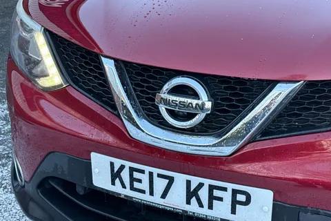 KE17KFP Nissan Qashqai 1.5 dCi Tekna [Non-Panoramic] 5dr Thumbnail #27