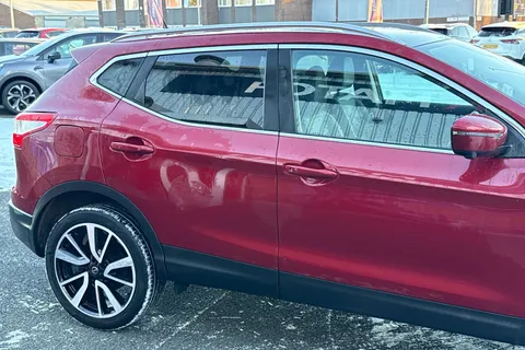 KE17KFP Nissan Qashqai 1.5 dCi Tekna [Non-Panoramic] 5dr Thumbnail #28