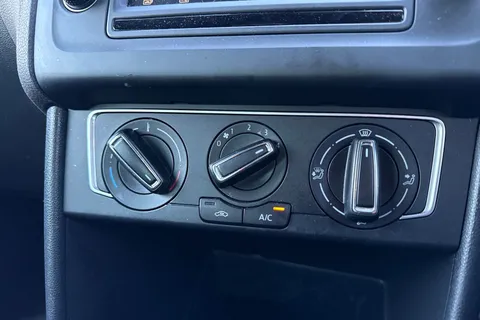 19 of 41 for Volkswagen Polo 1.2 TSI Match Edition Euro 6 (s/s) 5dr