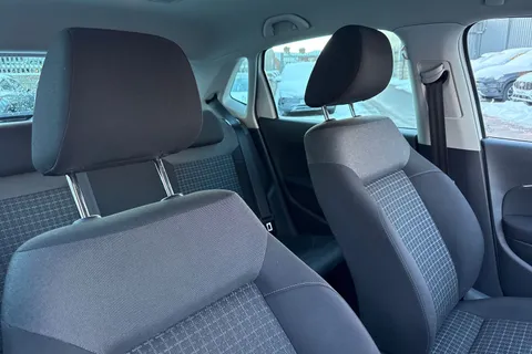 21 of 41 for Volkswagen Polo 1.2 TSI Match Edition Euro 6 (s/s) 5dr