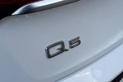 KN72LGL Audi Q5 S line 45 TFSI quattro 265 PS S tronic Thumbnail #44