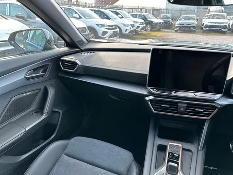  CUPRA Formentor 1.5 eTSI V2 DSG Euro 6 (s/s) 5dr Thumbnail #15