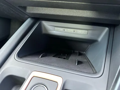  CUPRA Formentor 1.5 eTSI V2 DSG Euro 6 (s/s) 5dr Thumbnail #55