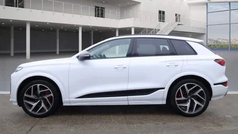 LS74DJZ Audi Q6 E-Tron 100kWh Edition 1 Auto quattro 5dr Thumbnail #7