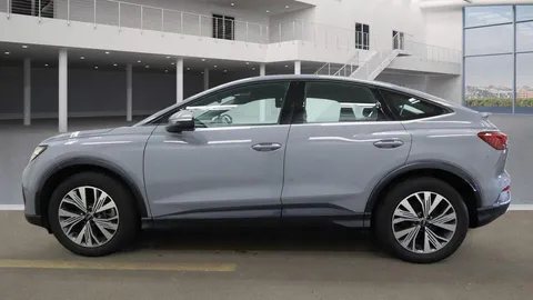 MT74EJD Audi Q4 e-tron Q4 Sportback Sport 45 e-tron quattro 210,00 kW Thumbnail #7