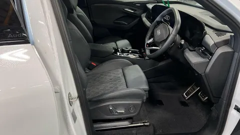 LS74DJZ Audi Q6 E-Tron 100kWh Edition 1 Auto quattro 5dr Thumbnail #10