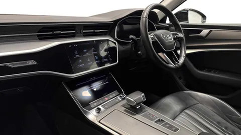 AV72UDB Audi A6 Saloon 2.0 TFSI 40 Sport S Tronic Euro 6 (s/s) 4dr Thumbnail #2