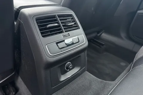 BF66AXR Audi A4 2.0 TDI S line S Tronic quattro Euro 6 (s/s) 4dr Thumbnail #26