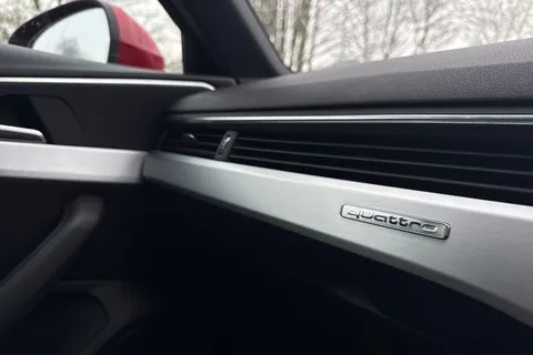 BF66AXR Audi A4 2.0 TDI S line S Tronic quattro Euro 6 (s/s) 4dr Thumbnail #42