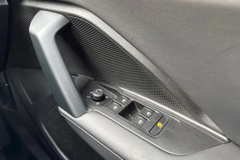 NL25LVK Volkswagen Tiguan 1.5 eTSI 150 R-Line 5dr DSG Thumbnail #22