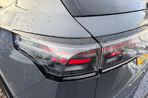 NL25LVK Volkswagen Tiguan 1.5 eTSI 150 R-Line 5dr DSG Thumbnail #26