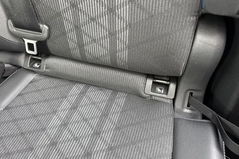 NL25LVK Volkswagen Tiguan 1.5 eTSI 150 R-Line 5dr DSG Thumbnail #37