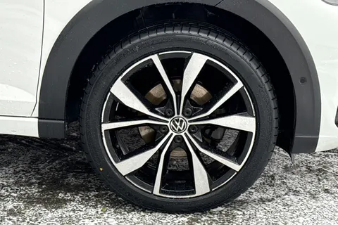 MH23YHC Volkswagen Taigo 1.5 TSI R-Line DSG Euro 6 (s/s) 5dr Thumbnail #10