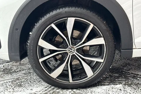 MH23YHC Volkswagen Taigo 1.5 TSI R-Line DSG Euro 6 (s/s) 5dr Thumbnail #13