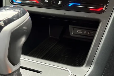 MH23YHC Volkswagen Taigo 1.5 TSI R-Line DSG Euro 6 (s/s) 5dr Thumbnail #45