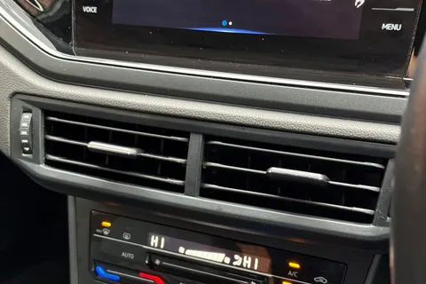 MH23YHC Volkswagen Taigo 1.5 TSI R-Line DSG Euro 6 (s/s) 5dr Thumbnail #46