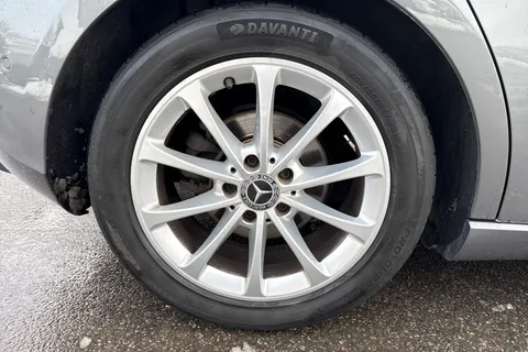 LL69KYZ Mercedes-Benz A Class 1.3 A180 Sport (Executive) Euro 6 (s/s) 5dr Thumbnail #23