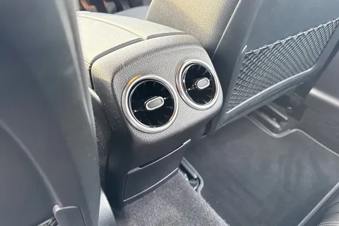 LL69KYZ Mercedes-Benz A Class 1.3 A180 Sport (Executive) Euro 6 (s/s) 5dr Thumbnail #26