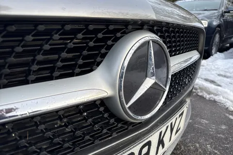 LL69KYZ Mercedes-Benz A Class 1.3 A180 Sport (Executive) Euro 6 (s/s) 5dr Thumbnail #27