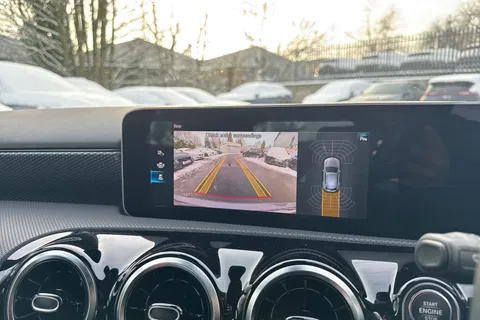 LL69KYZ Mercedes-Benz A Class 1.3 A180 Sport (Executive) Euro 6 (s/s) 5dr Thumbnail #41