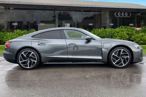  Audi e-tron GT 105kWh Auto quattro 4dr Thumbnail #3