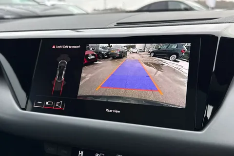  Audi e-tron GT 105kWh Auto quattro 4dr Thumbnail #31