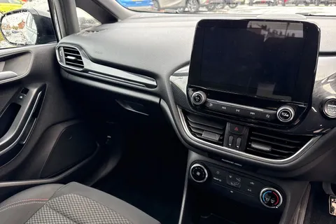 MK18LFS Ford Fiesta 1.0T EcoBoost ST-Line Euro 6 (s/s) 5dr Thumbnail #20