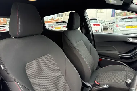 MK18LFS Ford Fiesta 1.0T EcoBoost ST-Line Euro 6 (s/s) 5dr Thumbnail #24