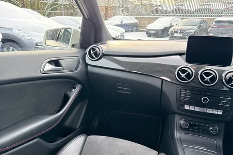 15 of 47 for Mercedes-Benz B Class 2.1 B200d AMG Line 7G-DCT Euro 6 (s/s) 5dr