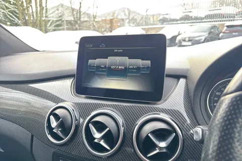 32 of 47 for Mercedes-Benz B Class 2.1 B200d AMG Line 7G-DCT Euro 6 (s/s) 5dr