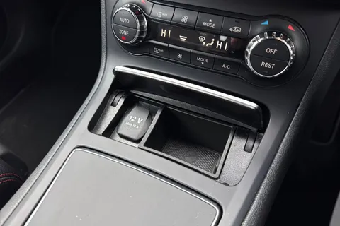 39 of 47 for Mercedes-Benz B Class 2.1 B200d AMG Line 7G-DCT Euro 6 (s/s) 5dr