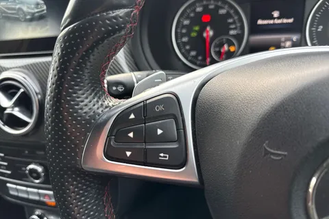 40 of 47 for Mercedes-Benz B Class 2.1 B200d AMG Line 7G-DCT Euro 6 (s/s) 5dr