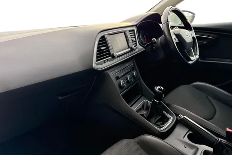 15 of 62 for SEAT Leon 2.0 TDI FR Euro 6 (s/s) 5dr